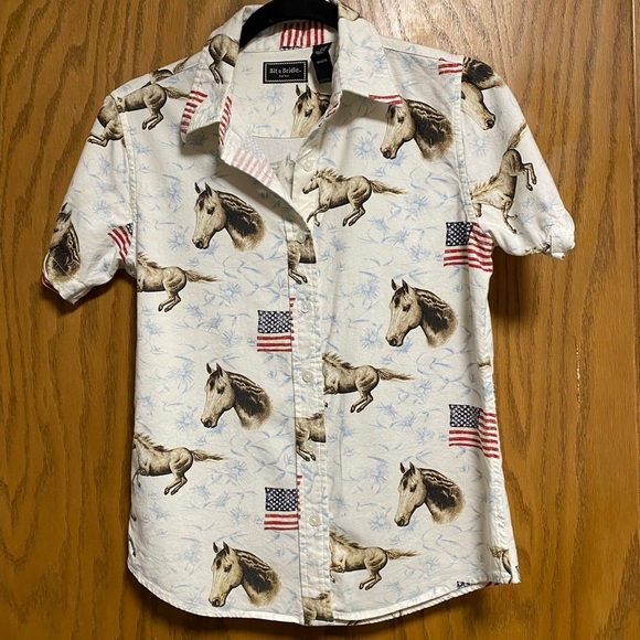 Women’s Bit & Bridle Horse US Flag Patriotic Shirt Size Small - Picture 1 of 7